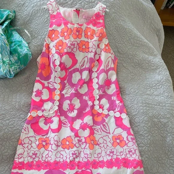 Lilly Pulitzer BUNDLE!!! 9 Pieces! - Picture 2 of 10